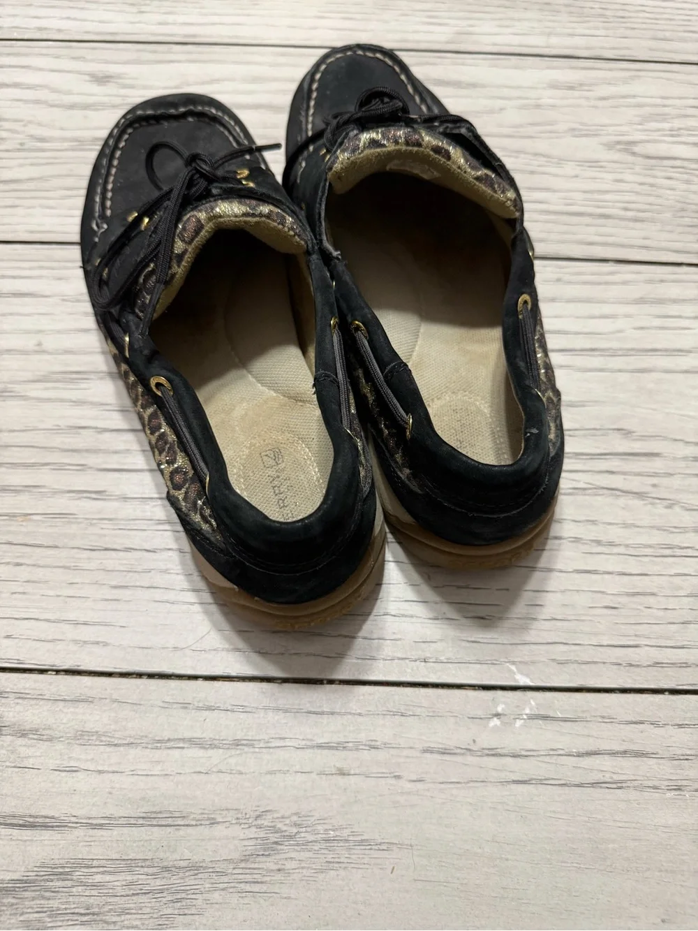 Women’s Sperry Black Suede Boat Shoes with Leopard metallic Trim size 9